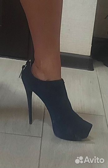 Ботильоны на каблуке 38
