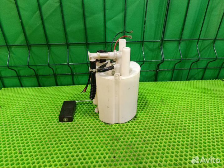 Насос топливный электрический Mercedes Benz C240