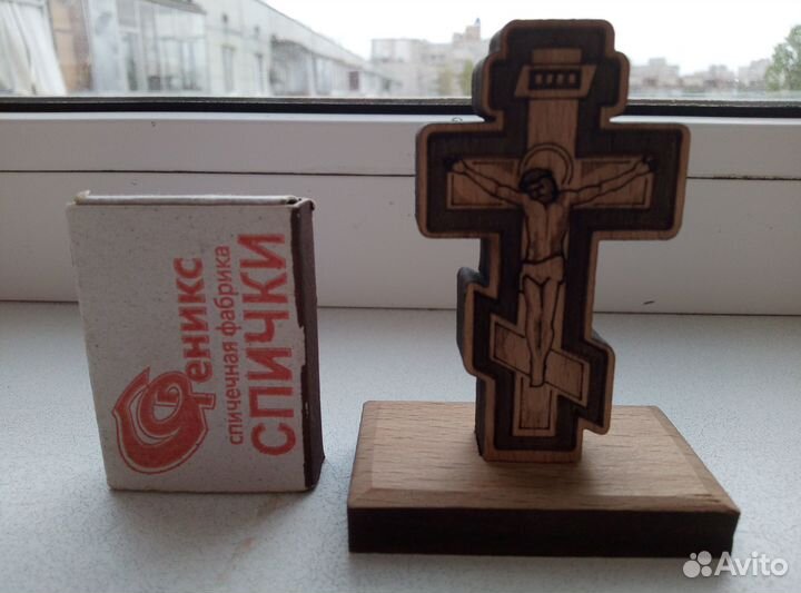 Крестик деревянный