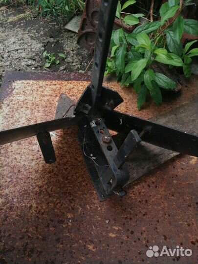 Плуг на культиватор