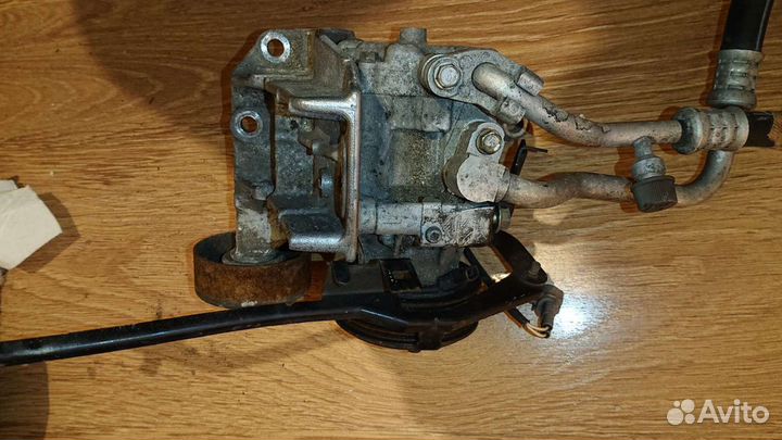 Насос гур и насос кондиционера Subaru