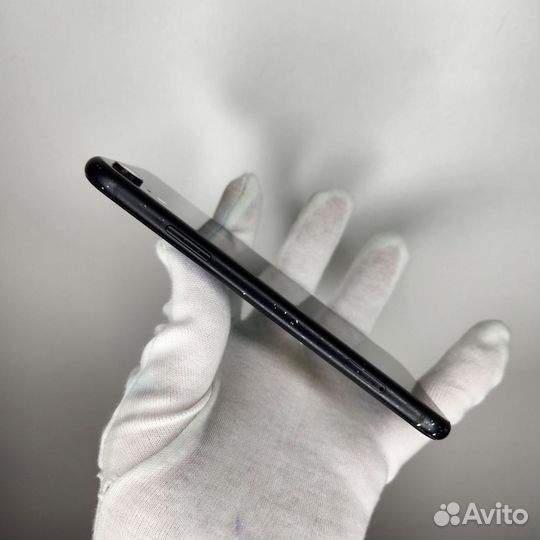 iPhone Xr, 128 ГБ