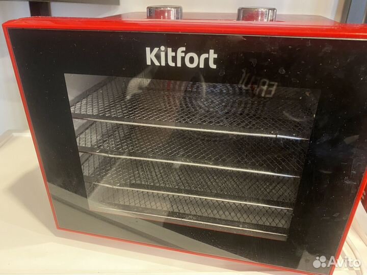 Сушилка для овощей и фруктов kitfort