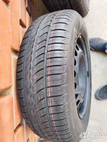 Pirelli Cinturato P1 Verde 195/65 R15 91H