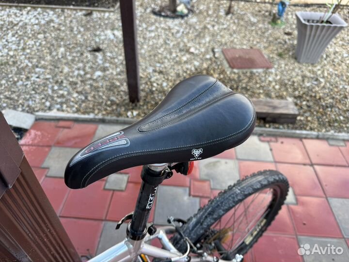 Велосипед atom XC-400