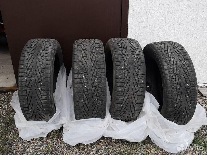 Nokian Tyres Hakkapeliitta 7 275/60 R20