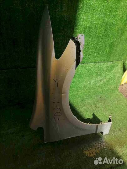 Крыло переднее правое Honda Civic FD