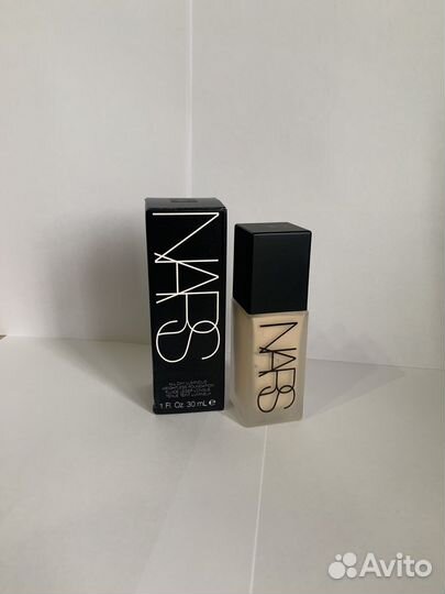 Тональный крем Nars