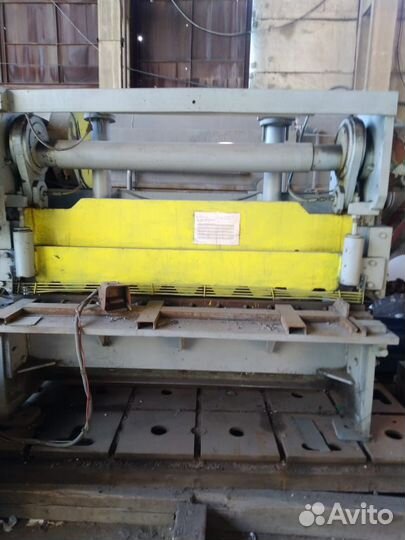 Токарный, фрезерный станок, ножницы гильотинные