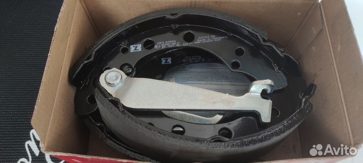 Тормозные колодки задние на volkswagen polo