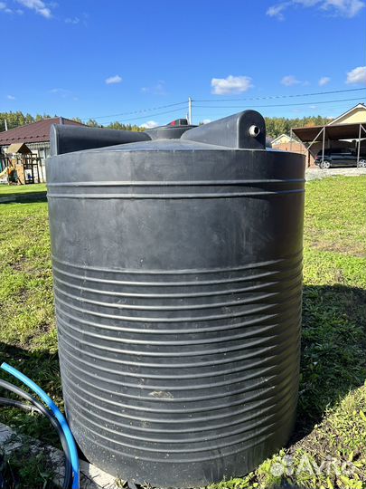 Бочка пластиковая 2000 литров