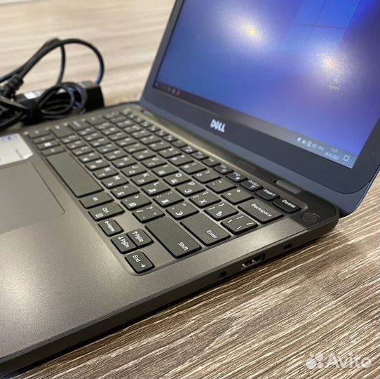 Ноутбук Dell продажа