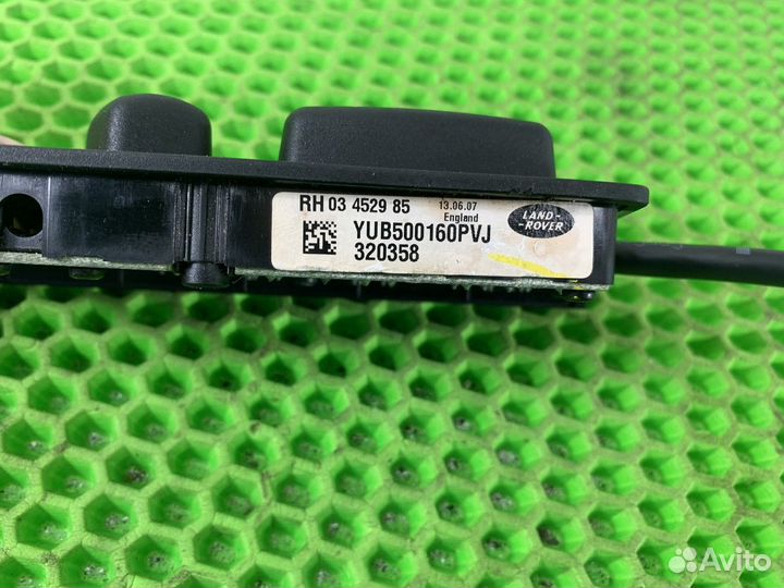 Блок управления сиденьем передним правым R