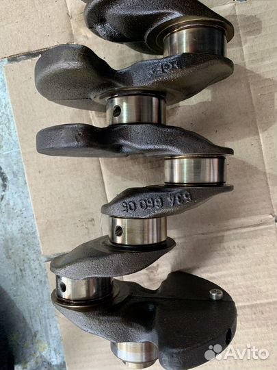 Коленвал Пежо Ситроен EP6