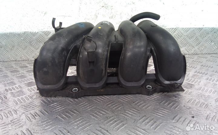 Впускной коллектор бензиновый nissan X-trail T31 2008