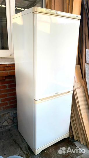 Продаю холодильник
