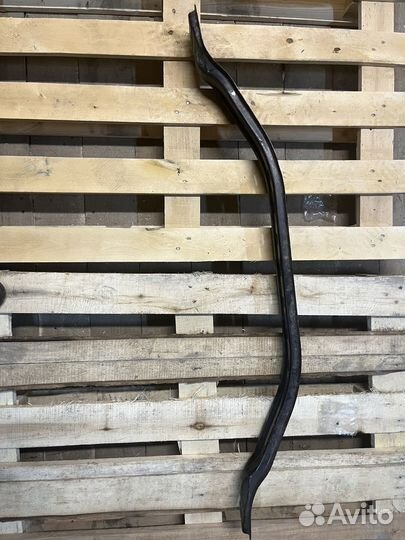 Усилитель заднего бампера Toyota Rav4 CA40