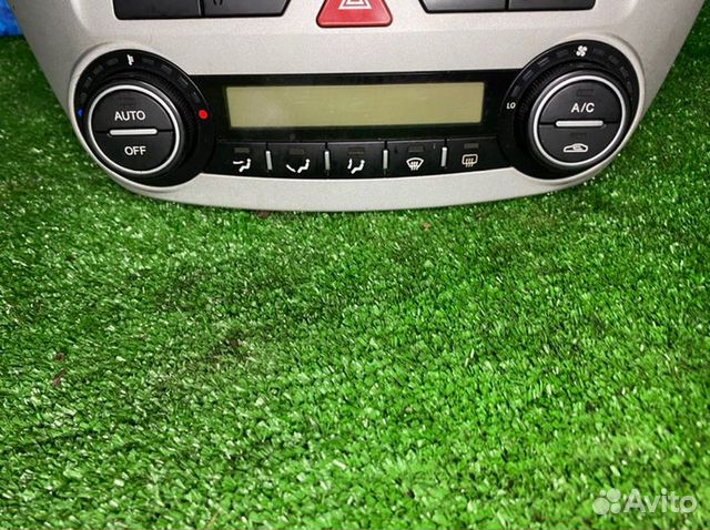 Блок управления климат-контролем Kia Ceed ED