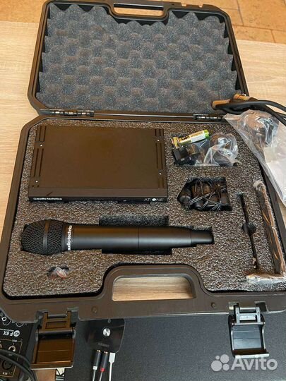 Беспроводной микрофон караоке