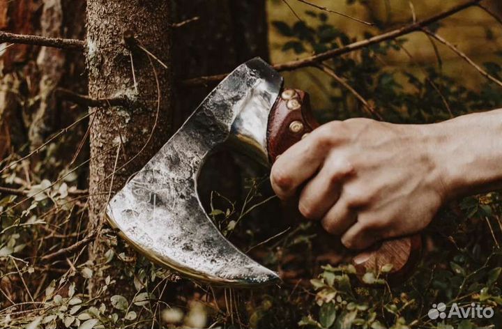 Кованый топор Конунг кулачный