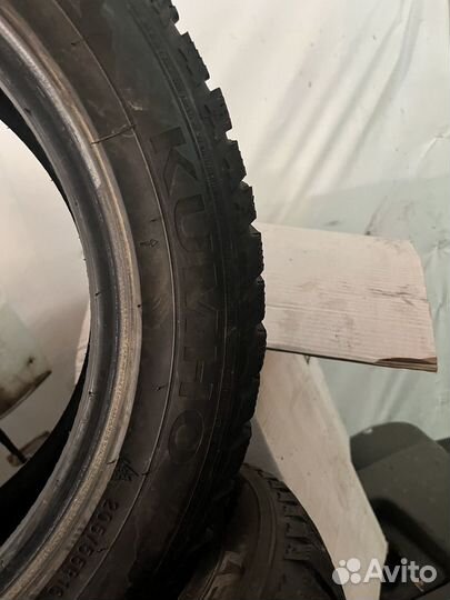 Kumho 954 205/55 R16 27L