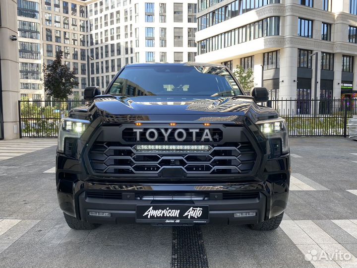 Toyota Sequoia 3.5 AT, 2023, 8 км