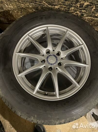 Литые диски R17 от мерседеса с летней резиной