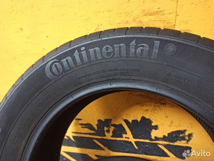 Continental ContiPremiumContact 2 215/60 R17