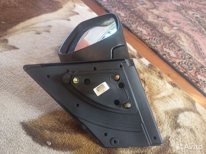 Зеркало правое Hyundai Хендай Elantra Элентра