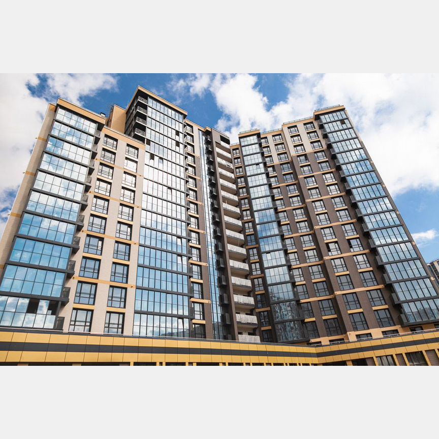 3-к. квартира, 105 м², 13/18 эт.