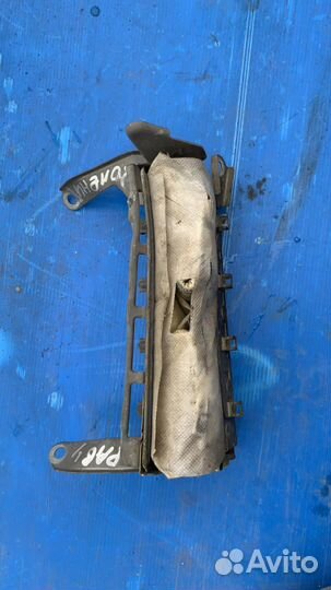 Подушка в колени SRS Тойота Королла 150 2011 год