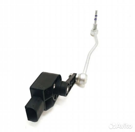 Датчик уровня подвески Audi A8 D3