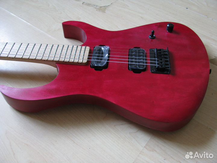 Электрогитара мастеровая