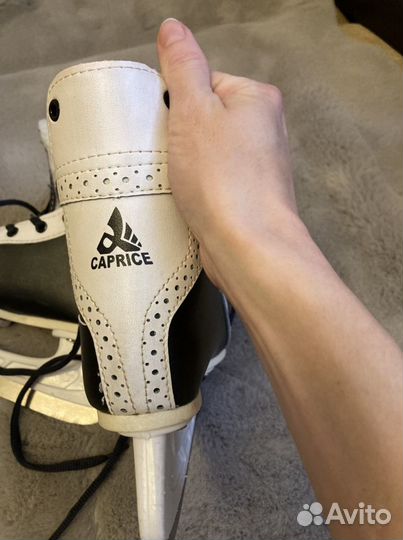 Коньки на мальчика 27 р