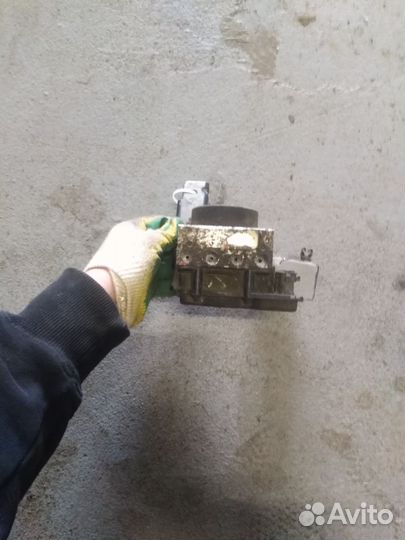 Блок ABS Renault Sandero
