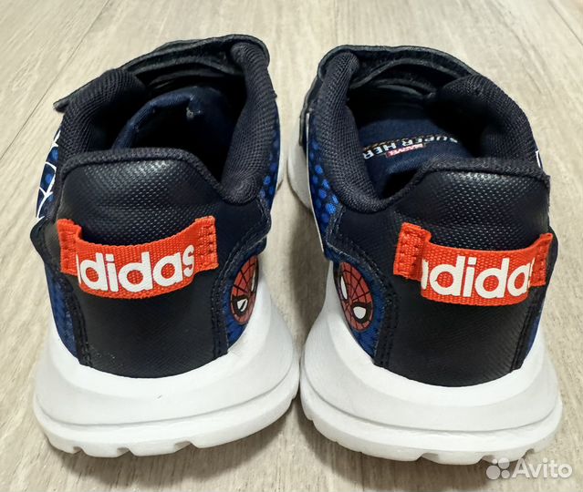 Кроссовки детские adidas