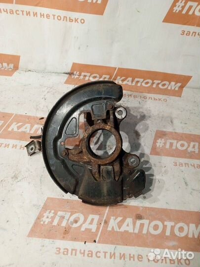Кулак передний правый Volvo S60 2 2011 31201286