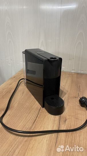 Кофемашина Nespresso Essenza mini