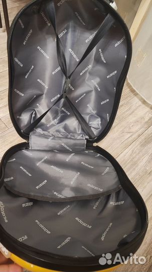 Чемодан детский б/у