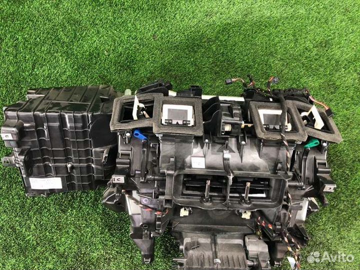 Корпус печки Bmw 5 F11 N52B25 2011