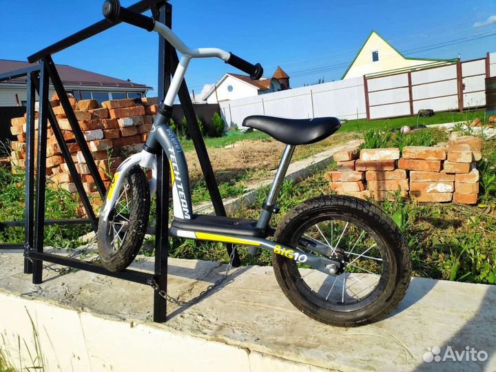 Беговел детский