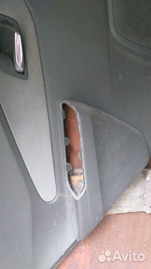 Обшивка (карта) двери Chevrolet Cobalt, Ravon