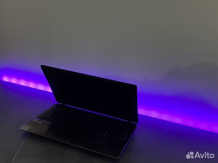 Ноутбук Asus i3-2350M/610M/8GB