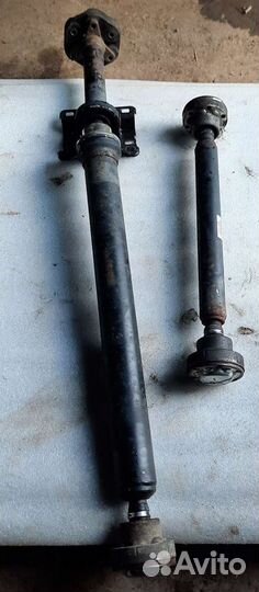Карданный вал передний Фольксваген Туарег 1