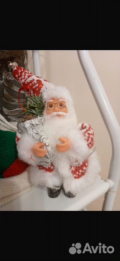 Новогодний дед мороз