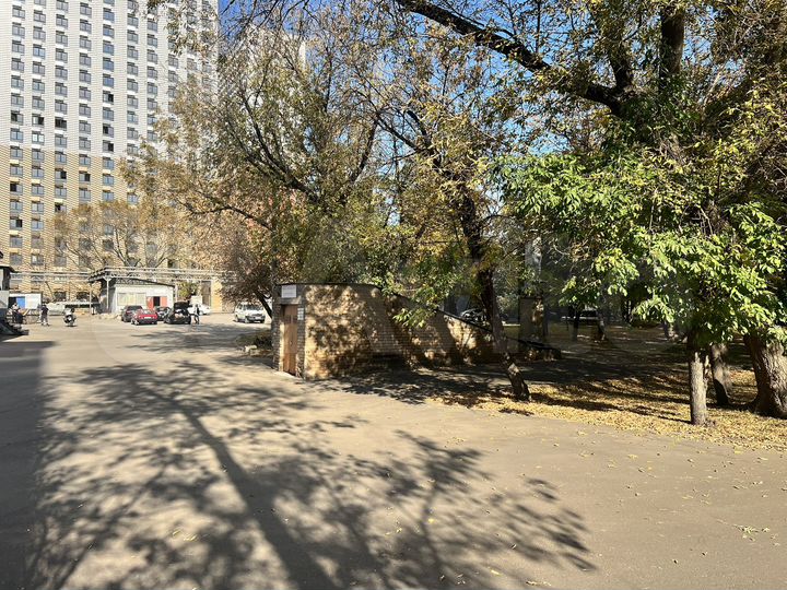 Производство, 1060 м²