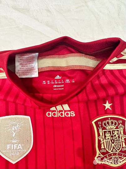 Футболка adidas