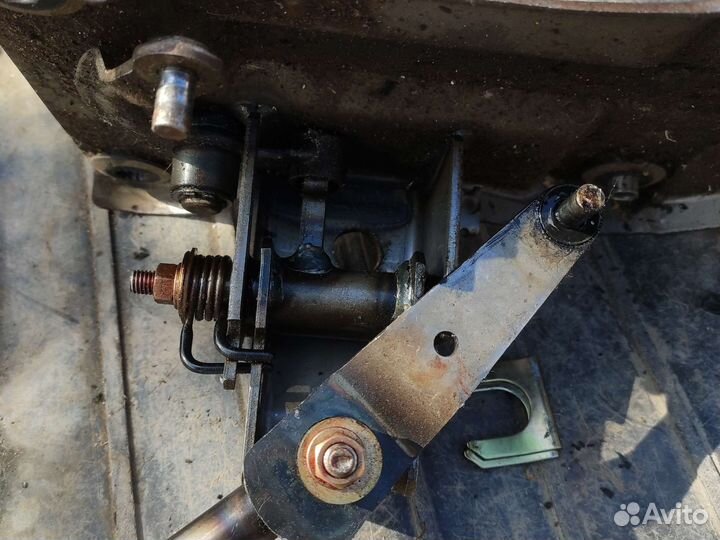 Ручка кпп Митсубиси Галант 7