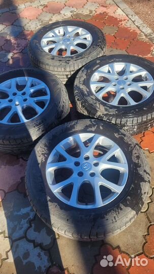 R17 Kumho WinterCraft WP51 235/65, PCD 5x114.3 DIA 52.5