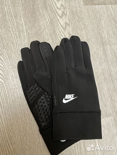 Перчатки TNF,nike теплые